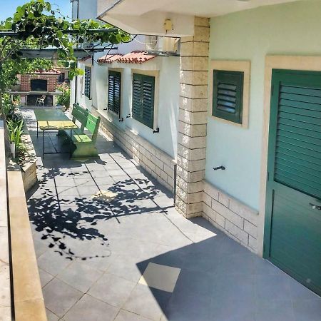 דירות טרוגיר Studio Apartman Noa מראה חיצוני תמונה